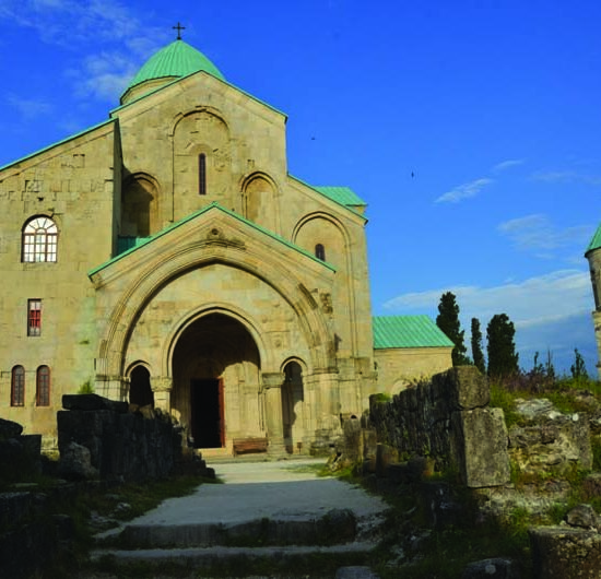 Bagrati-Kathedrale Kutaissi - Foto © REISEKULTOUREN
