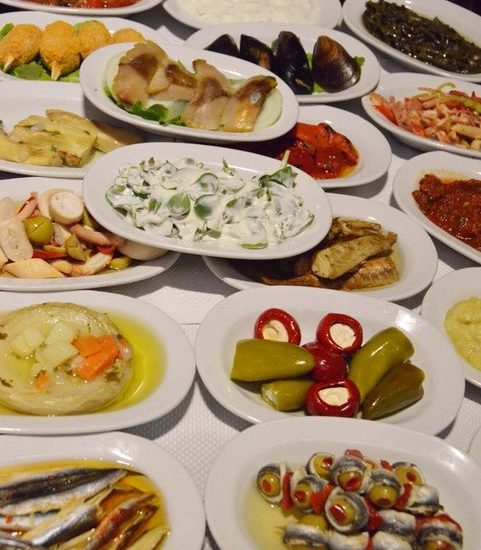 Istanbul im Meze-Restaurant - Foto (c) REISEKULTOUREN
